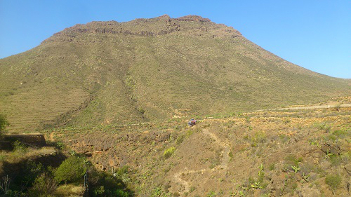 Stien opp mot Roque del Conde - Tenerife